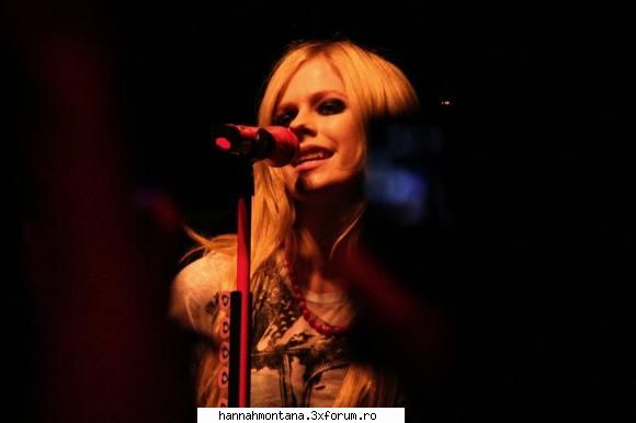 Avril Lavigne - raluca - Muzica