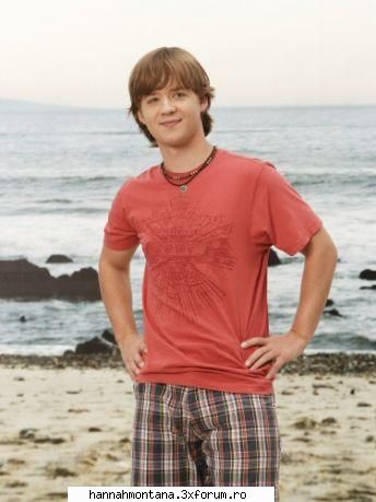 Jason Earles (Jakson Stewart) - Nume: Jason Daniel Earles Locul Nasterii: San - Hannah Montana