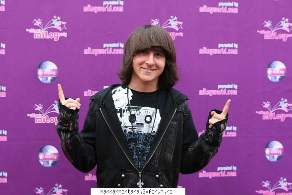 Mitchel Musso (Oliver Oken) - didiannaa - Hannah Montana